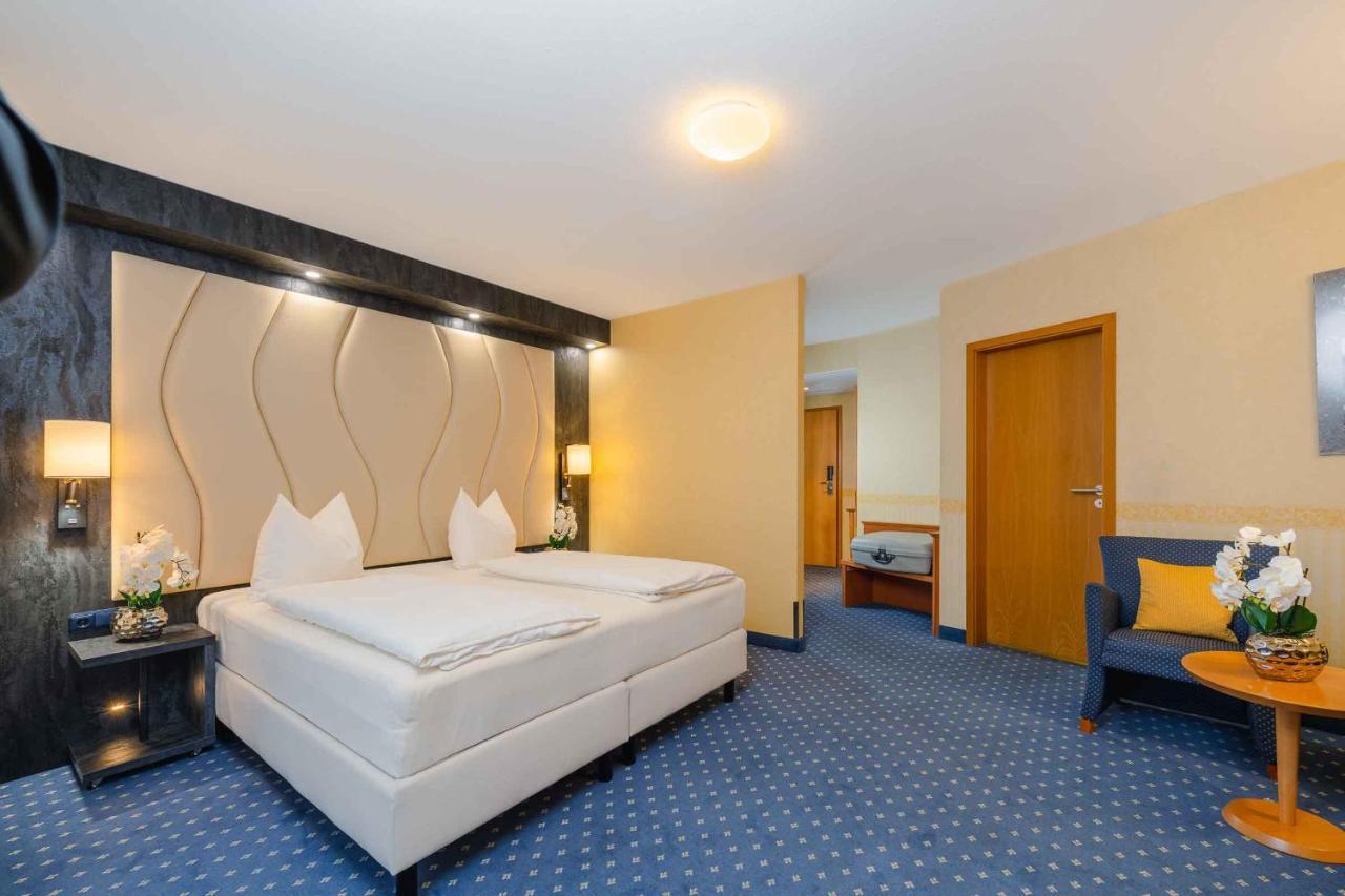 Plaza Inn Koeln Pulheim Dış mekan fotoğraf
